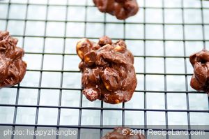 Chocolate Peanut Clusters