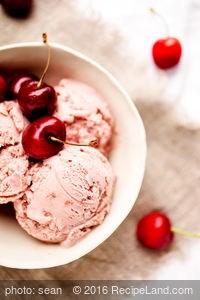 Cherry Cheesecake Ice Cream *