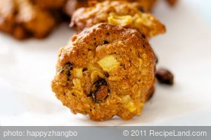 Apple-Oatmeal-Raisin Cookies