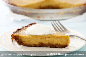 Pumpkin Pie with Gingersnap Crust