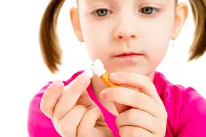 Quit Smoking: Your Habit Affects Your Kids For Life