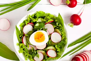 One Essential Salad Ingredient That Helps You Absorb Vitamins