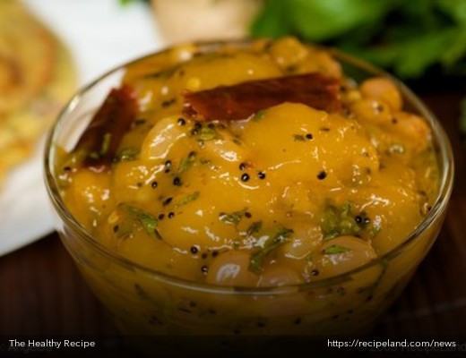 Aam Chutney (Mango-Chile Chutney)