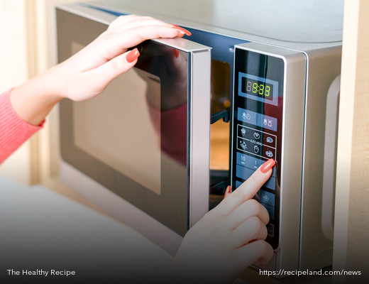 Using Your Microwave for Healthy Cooking