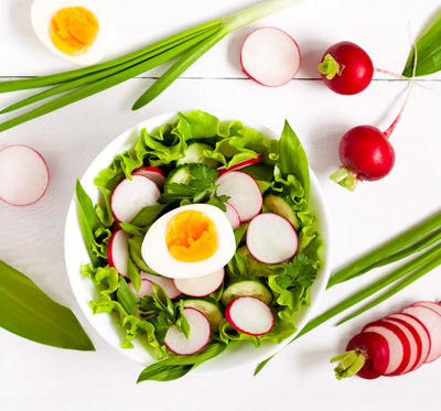 One Essential Salad Ingredient That Helps You Absorb Vitamins