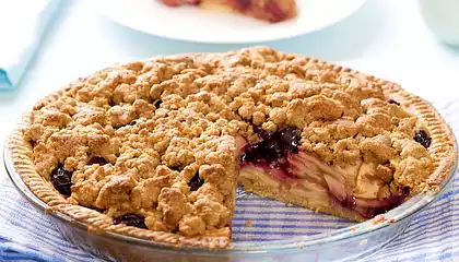 Apple Blueberry Crumble Pie