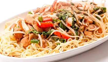 Lisa's Chicken Chow Mein