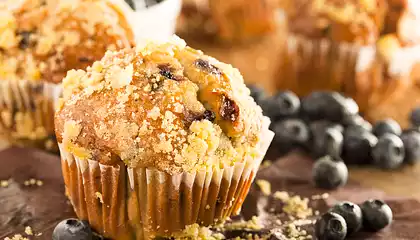 Applesauce-Blueberry Muffins