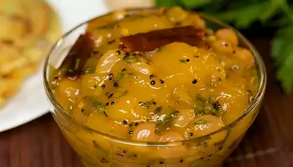 Aam Chutney (Mango-Chile Chutney)