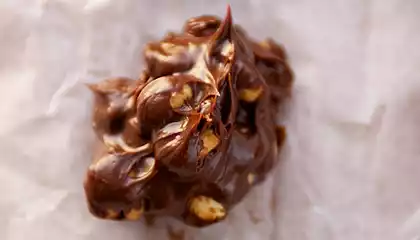 Peanut Clusters