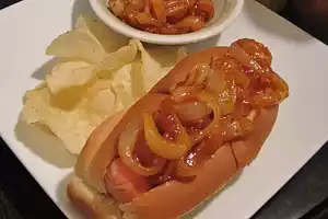 New York-Style Hot Dog Onions