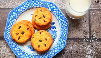 Chocolate Chip Coconut Cookies