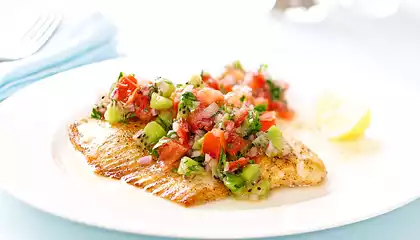 Paleo Kiwi Tomato Salsa with Tilapia 