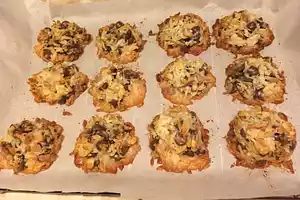 4 Ingredient Almond Joy Cookies