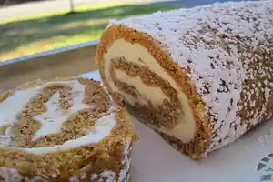 Pumpkin Roll with Cream Cheese Filling