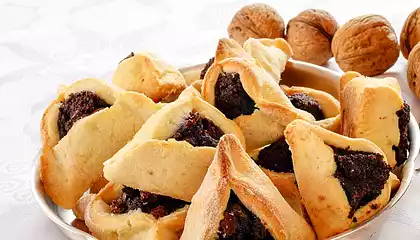 Ozne Haman (Hamantaschen)